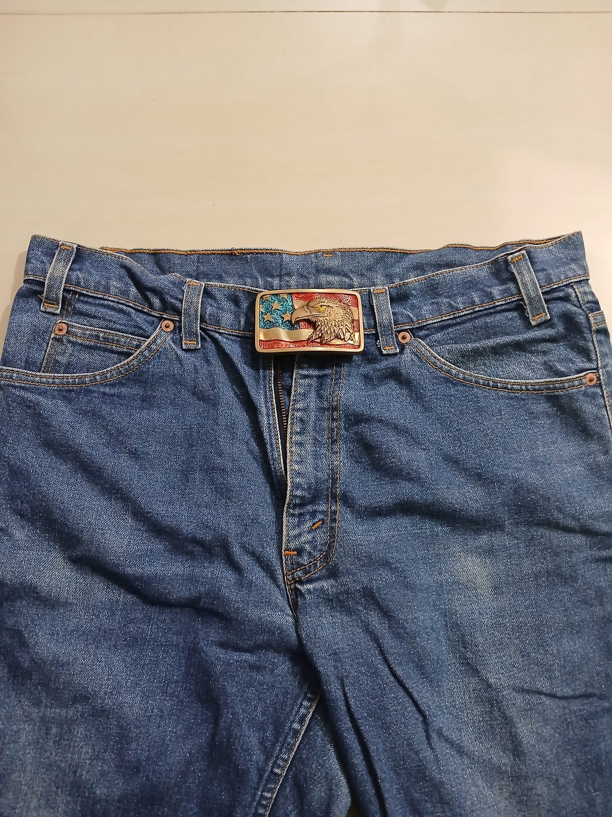 American Flag Eagle Vintage Belt Buckle – Worn on belt with jeans American Flag Eagle vintage belt buckle – worn on belt with jeans