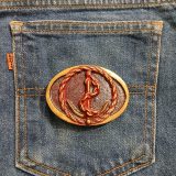 Anchor vintage belt buckle – on jeans back pocket