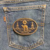 ARCO Dubai Inc Camel vintage belt buckle – on jeans back pocket