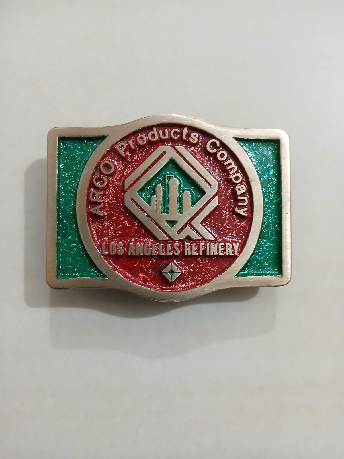 ARCO Los Angeles Refinery Vintage Belt Buckle – Front view ARCO Los Angeles Refinery vintage belt buckle – front view