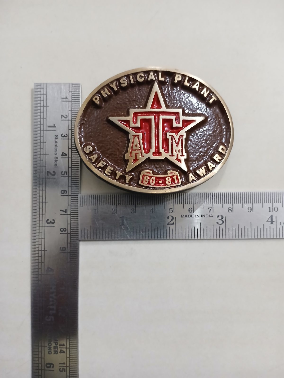 ATM Safety Award 80-81 Vintage Belt Buckle – With ruler for size ATM Safety Award 80-81 vintage belt buckle – with ruler for size