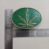 Cannabis Leaf vintage belt buckle – with ruler for size