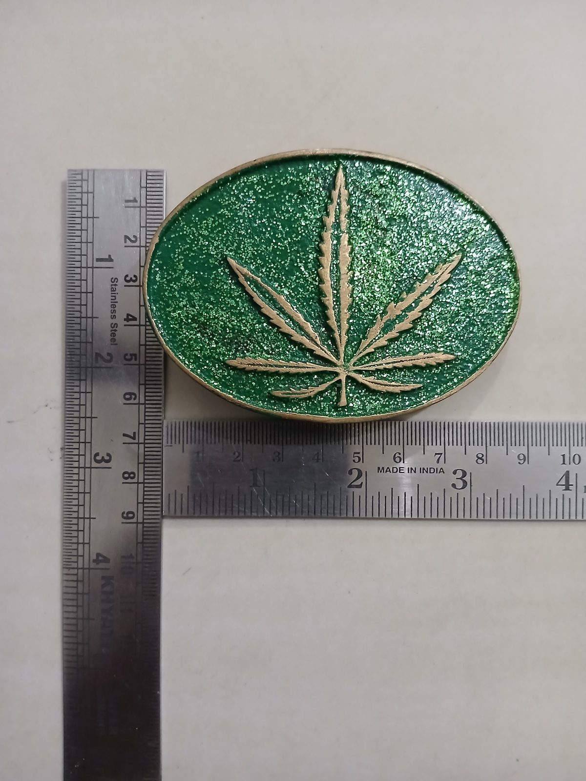 Cannabis Leaf Vintage Belt Buckle – With ruler for size Cannabis Leaf vintage belt buckle – with ruler for size