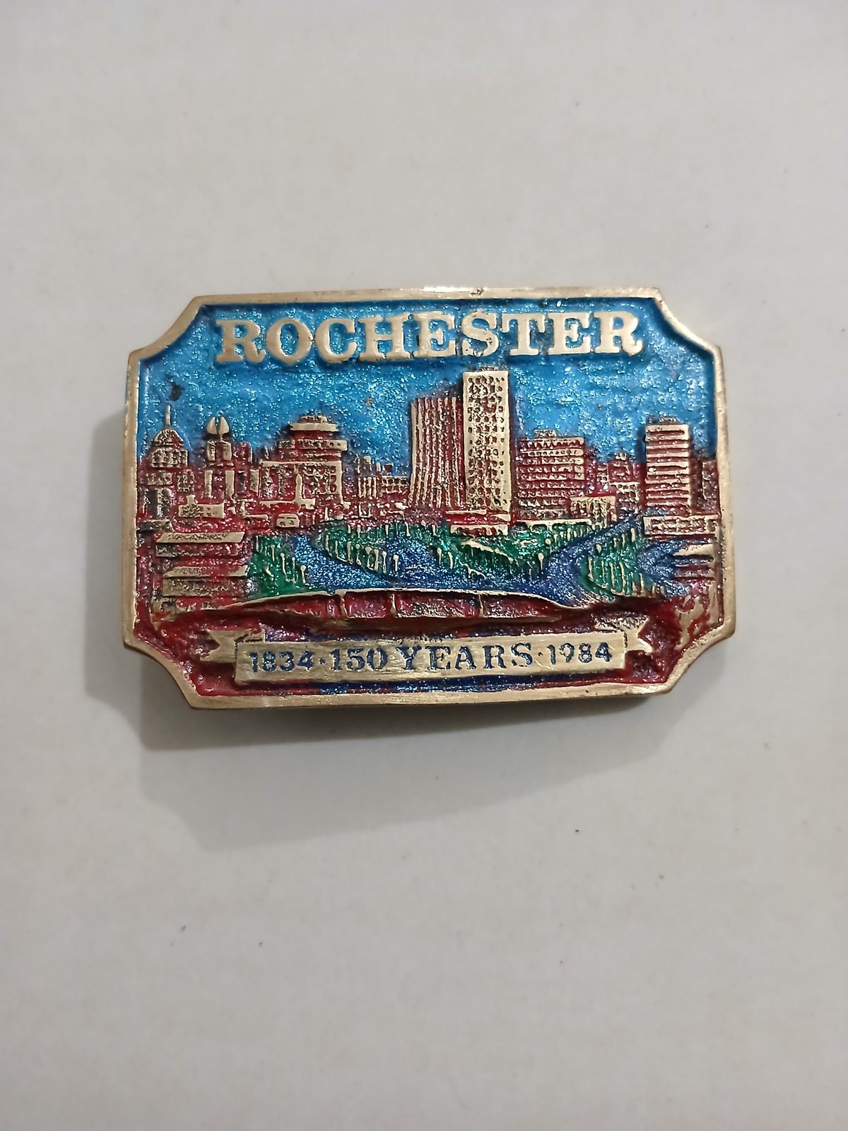 City Skyline 150 Years 1834-1984 Vintage Belt Buckle – Front view City Skyline 150 Years 1834-1984 vintage belt buckle – front view