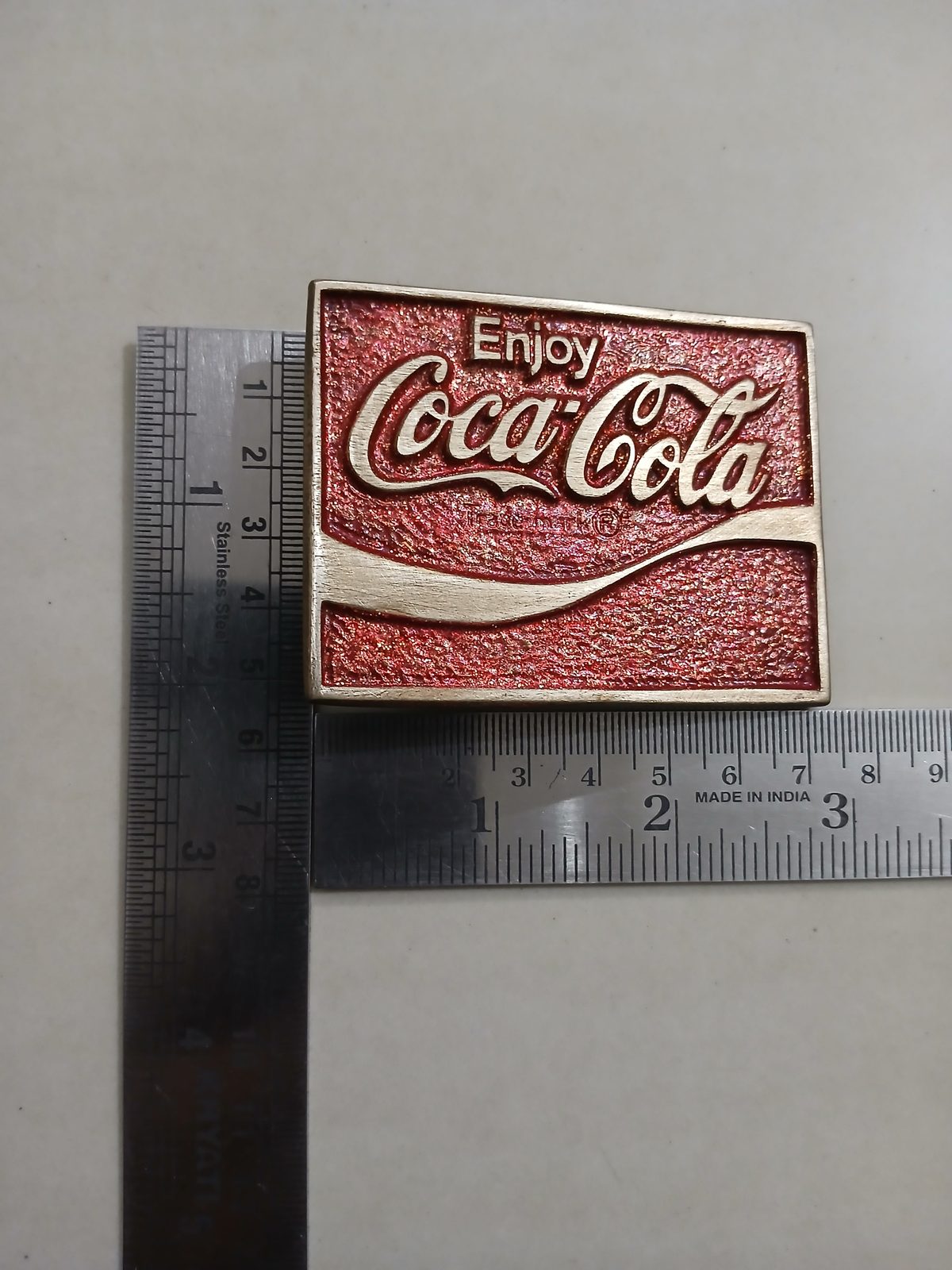 Coca-Cola Vintage Belt Buckle – With ruler for size Coca-Cola vintage belt buckle – with ruler for size