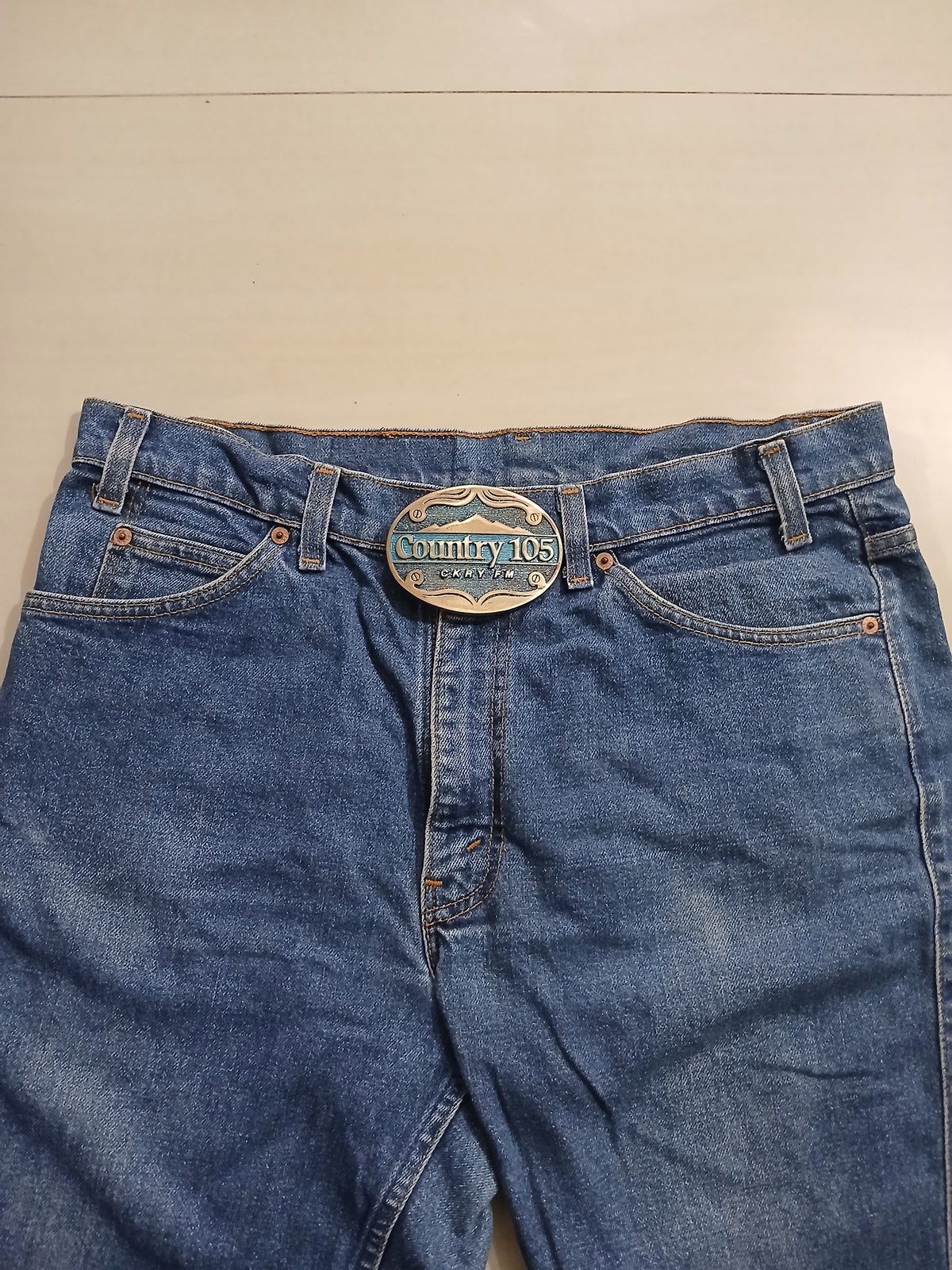 Country 105 CKRY FM Vintage Belt Buckle – Worn on belt with jeans Country 105 CKRY FM vintage belt buckle – worn on belt with jeans