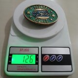 Country Palace vintage belt buckle – on scale showing weight