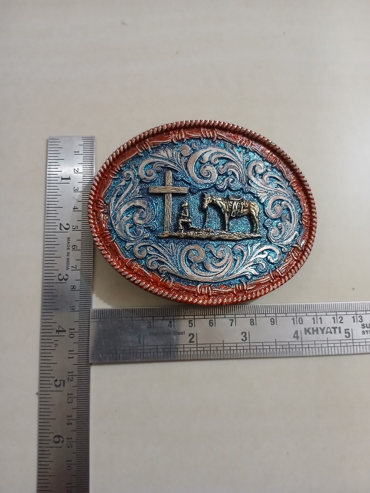 Cowboy Cross Horse Vintage Belt Buckle – With ruler for size Cowboy Cross Horse vintage belt buckle – with ruler for size