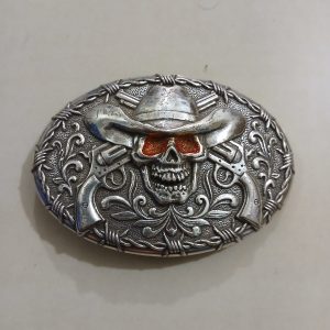 Cowboy Skull Pistols vintage belt buckle – front view
