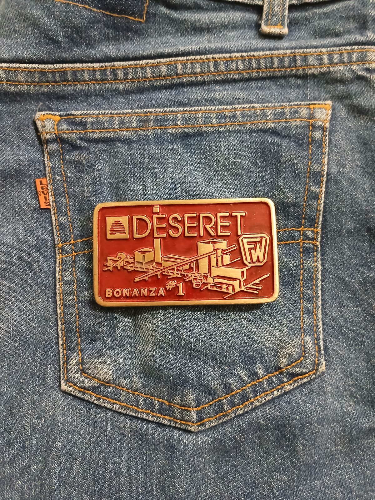 Deseret Bonanza 1 Foster Wheeler Vintage Belt Buckle – On jeans back pocket Deseret Bonanza 1 Foster Wheeler vintage belt buckle – on jeans back pocket