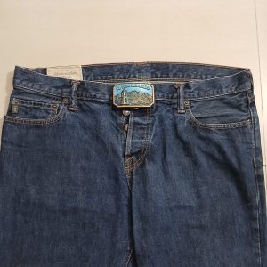 El Paso del Norte vintage belt buckle – worn on belt with jeans
