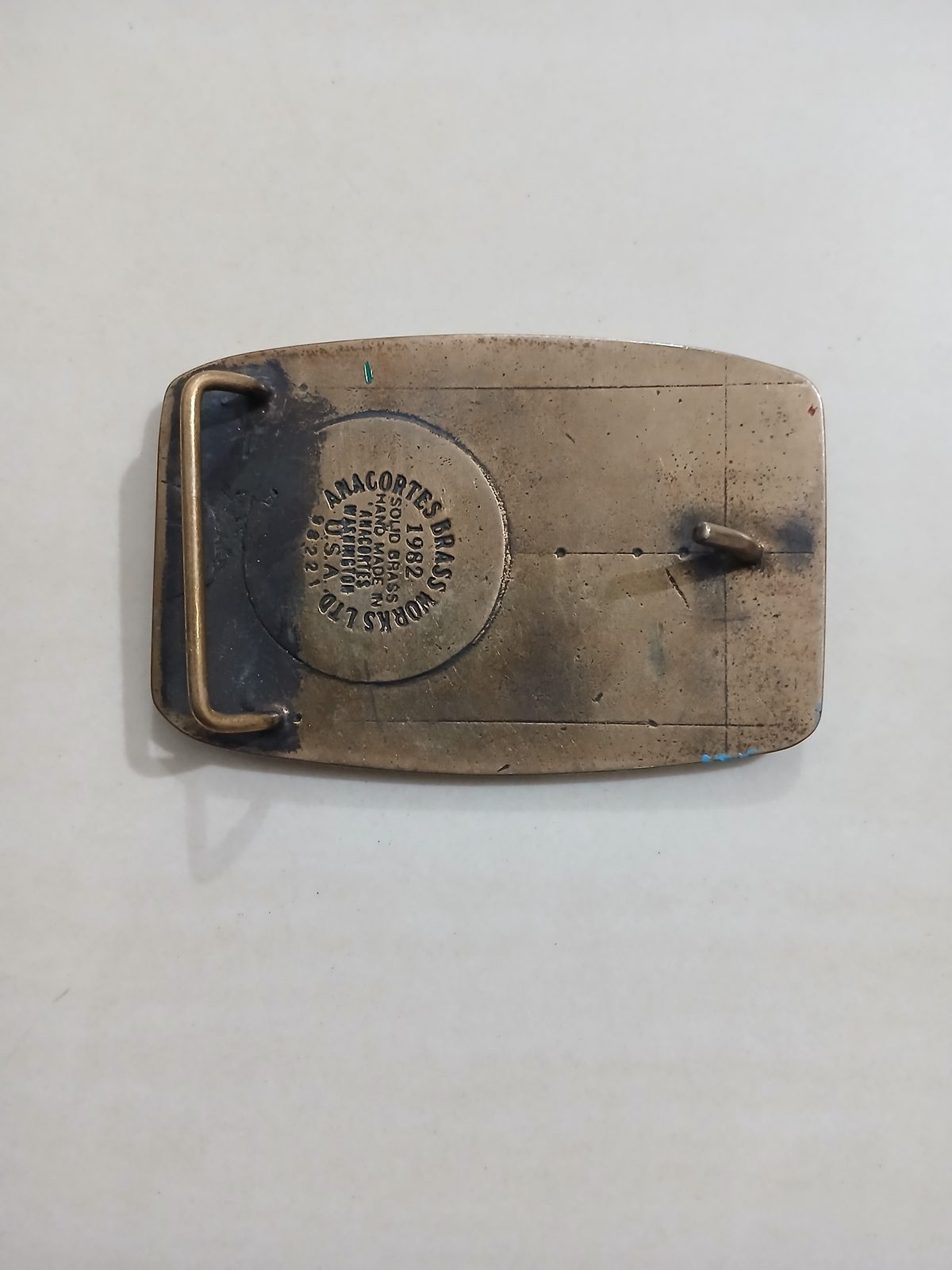 Exxon Beaufort Sea Drilling Vintage Belt Buckle – Back view Exxon Beaufort Sea Drilling vintage belt buckle – back view