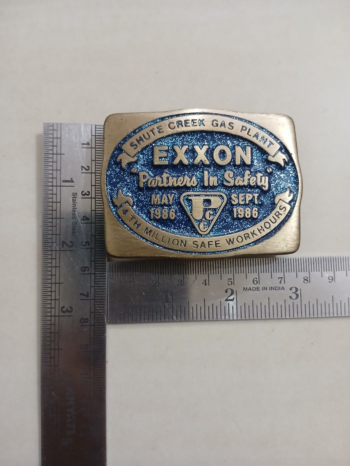 Exxon Partners In Safety 1986 Vintage Belt Buckle – With ruler for size Exxon Partners In Safety 1986 vintage belt buckle – with ruler for size