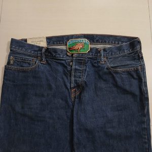Florida Alligator vintage belt buckle – worn on belt with jeans