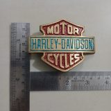 Harley-Davidson Bar Shield vintage belt buckle – with ruler for size
