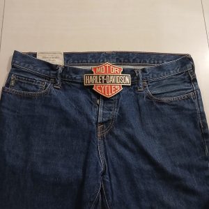 Harley-Davidson Bar Shield vintage belt buckle – worn on belt with jeans