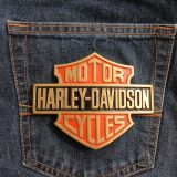 Harley-Davidson Bar Shield vintage belt buckle – on jeans back pocket