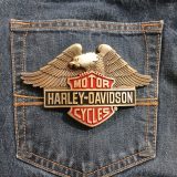 Harley-Davidson Eagle vintage belt buckle – on jeans back pocket