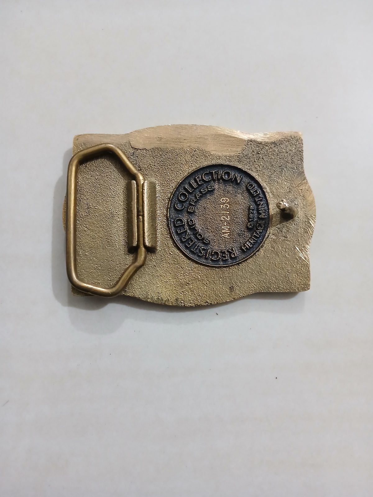 Hawaii Vintage Belt Buckle – Back view Hawaii vintage belt buckle – back view