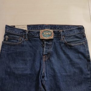 Hawaii vintage belt buckle – worn on belt with jeans