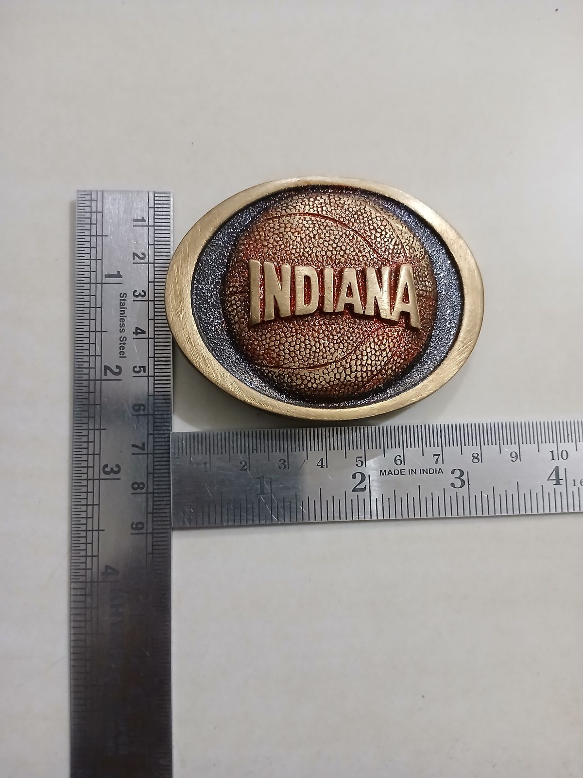 Indiana Basketball Vintage Belt Buckle – With ruler for size Indiana Basketball vintage belt buckle – with ruler for size