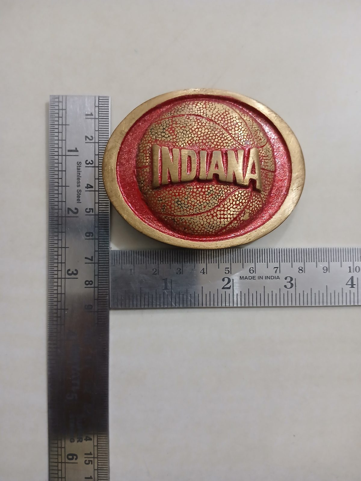 Indiana Basketball Vintage Belt Buckle – With ruler for size Indiana Basketball vintage belt buckle – with ruler for size
