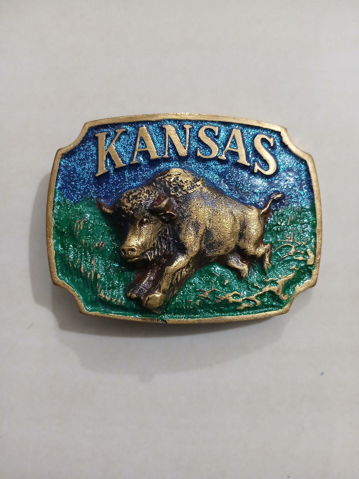 Kansas Buffalo Vintage Belt Buckle – Front view Kansas Buffalo vintage belt buckle – front view