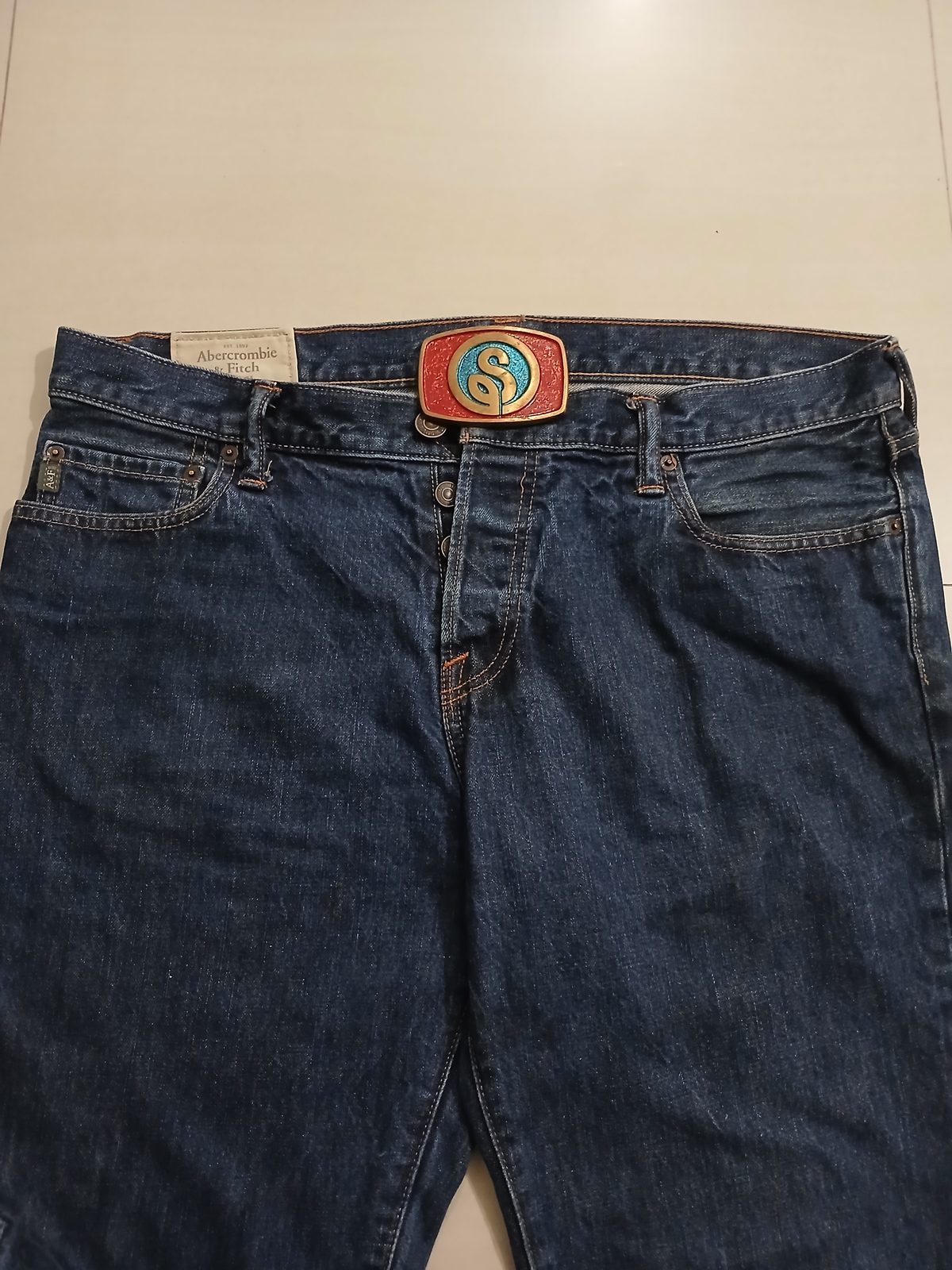Letter S Logo Vintage Belt Buckle – Worn on belt with jeans Letter S Logo vintage belt buckle – worn on belt with jeans