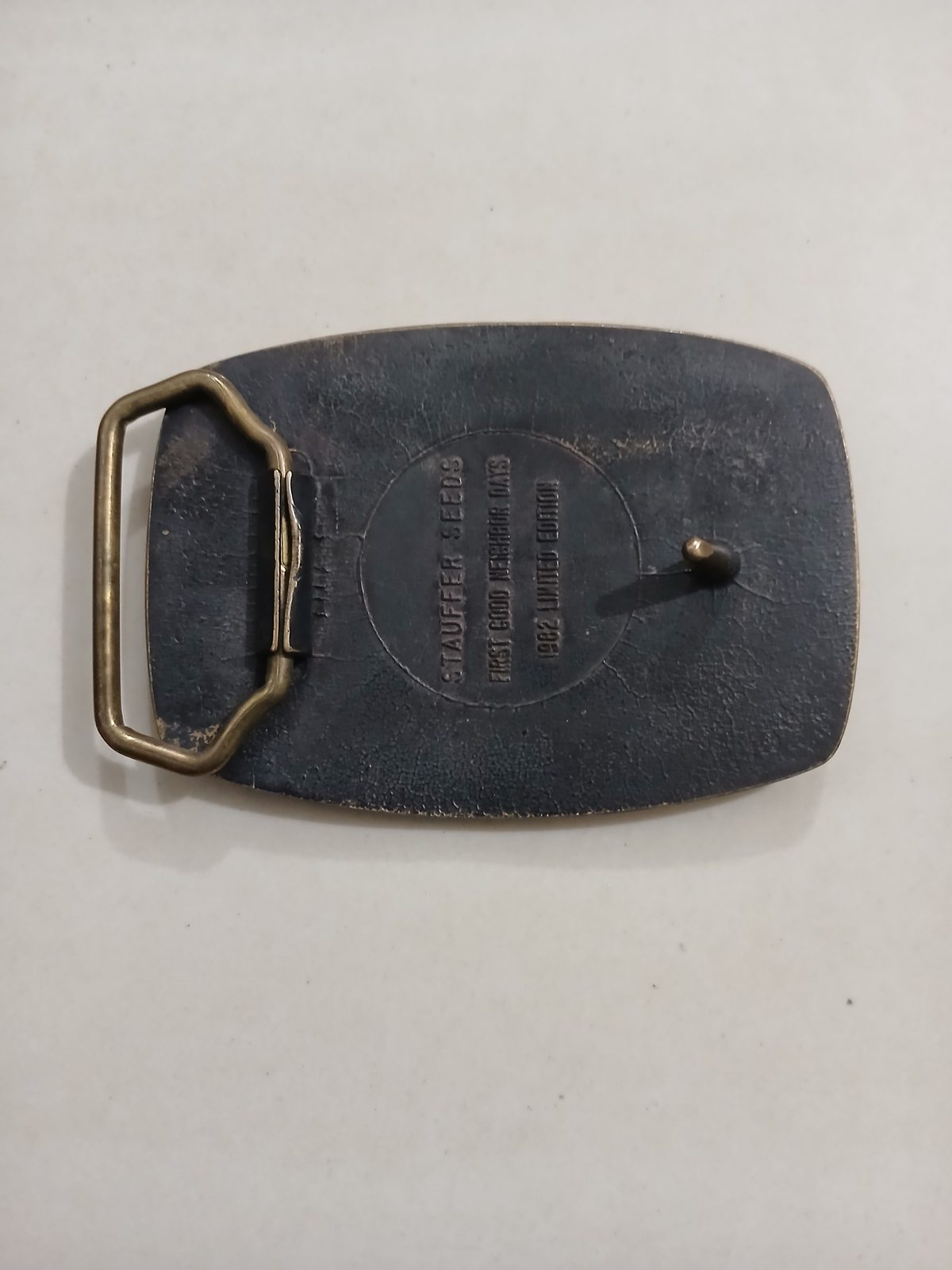 Letter S Logo Vintage Belt Buckle – Back view Letter S Logo vintage belt buckle – back view