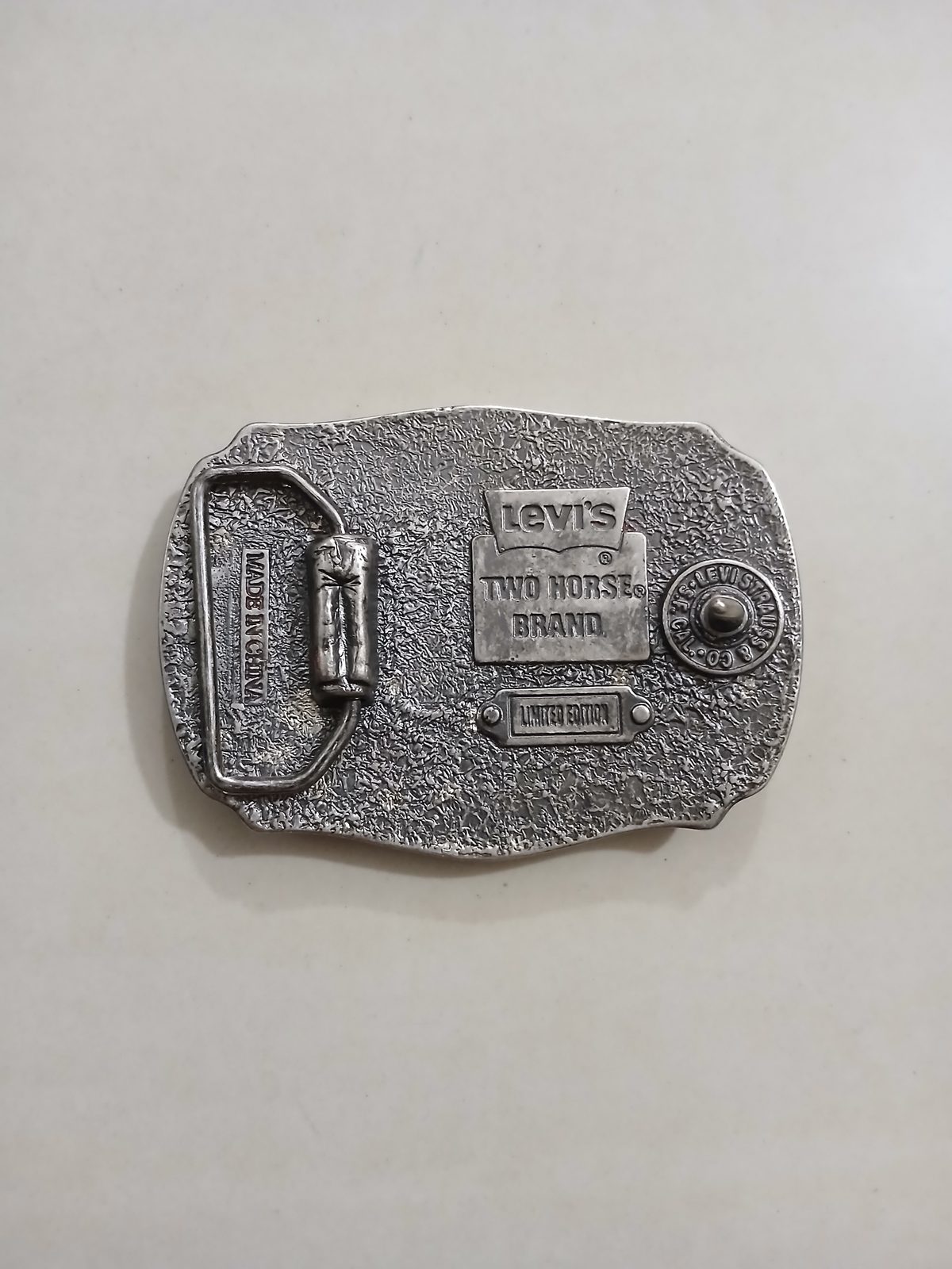 Levi Strauss Original Riveted Vintage Belt Buckle – Back view Levi Strauss Original Riveted vintage belt buckle – back view