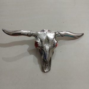 Longhorn Skull vintage belt buckle – front view