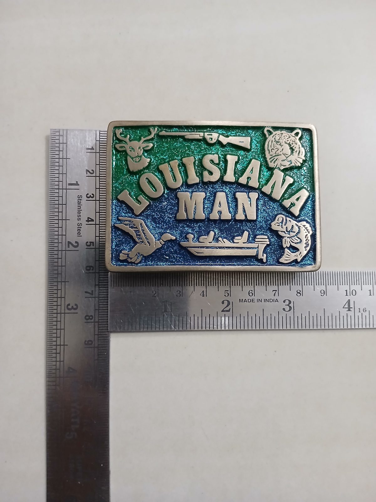 Louisiana Man Vintage Belt Buckle – With ruler for size Louisiana Man vintage belt buckle – with ruler for size