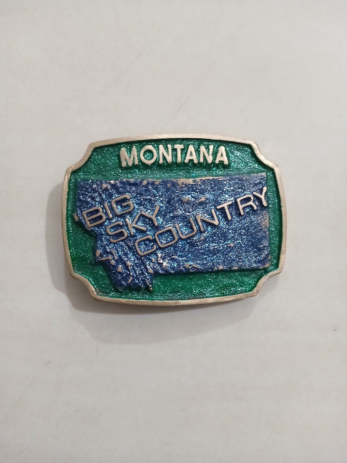 Montana Big Sky Country Vintage Belt Buckle – Front view Montana Big Sky Country vintage belt buckle – front view