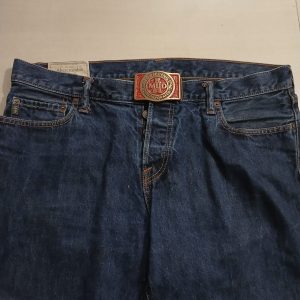 MUD Drilling Incorporated vintage belt buckle – worn on belt with jeans