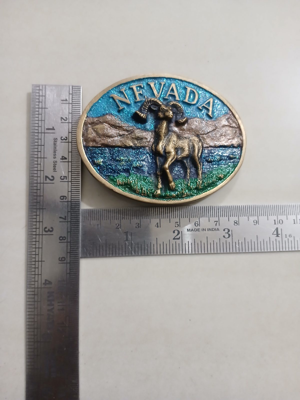Nevada Bighorn Ram Vintage Belt Buckle – With ruler for size Nevada Bighorn Ram vintage belt buckle – with ruler for size