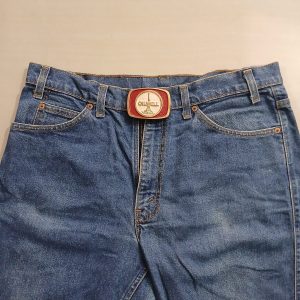 Oilwell vintage belt buckle – worn on belt with jeans