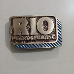 Rio Petroleum Inc vintage belt buckle – front view