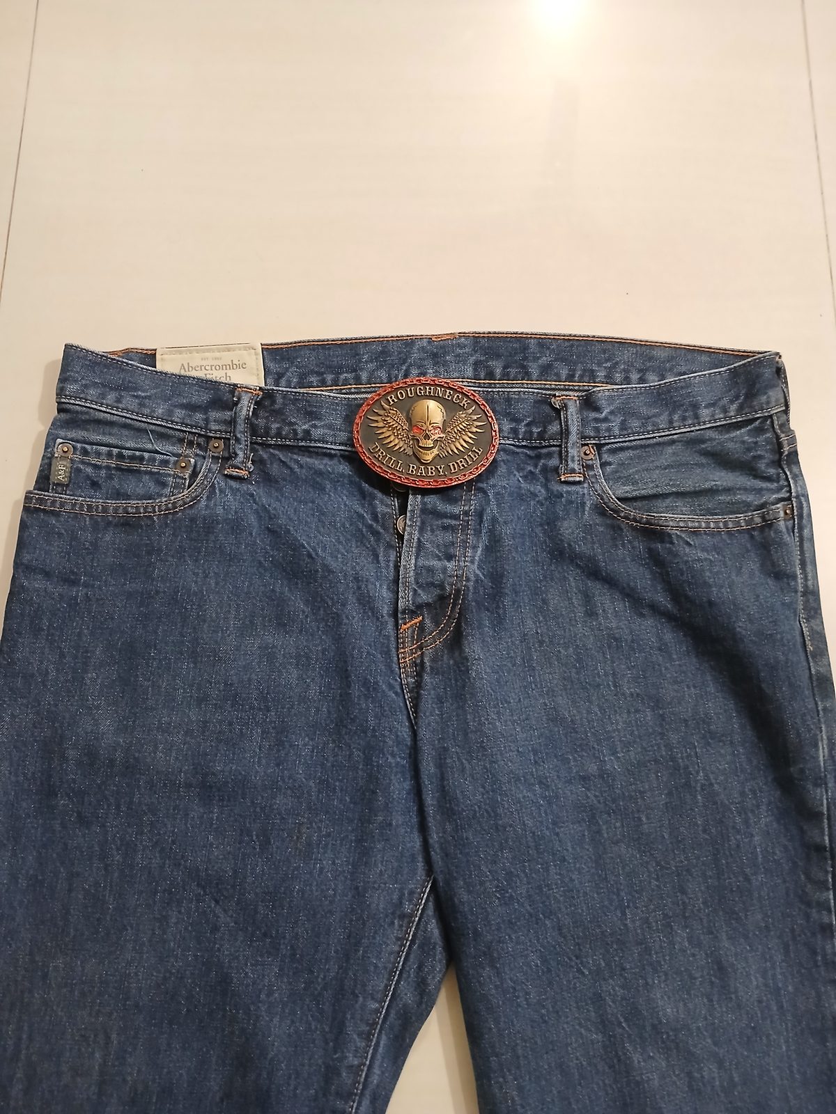 Roughneck Drill Baby Drill Vintage Belt Buckle – Worn on belt with jeans Roughneck Drill Baby Drill vintage belt buckle – worn on belt with jeans