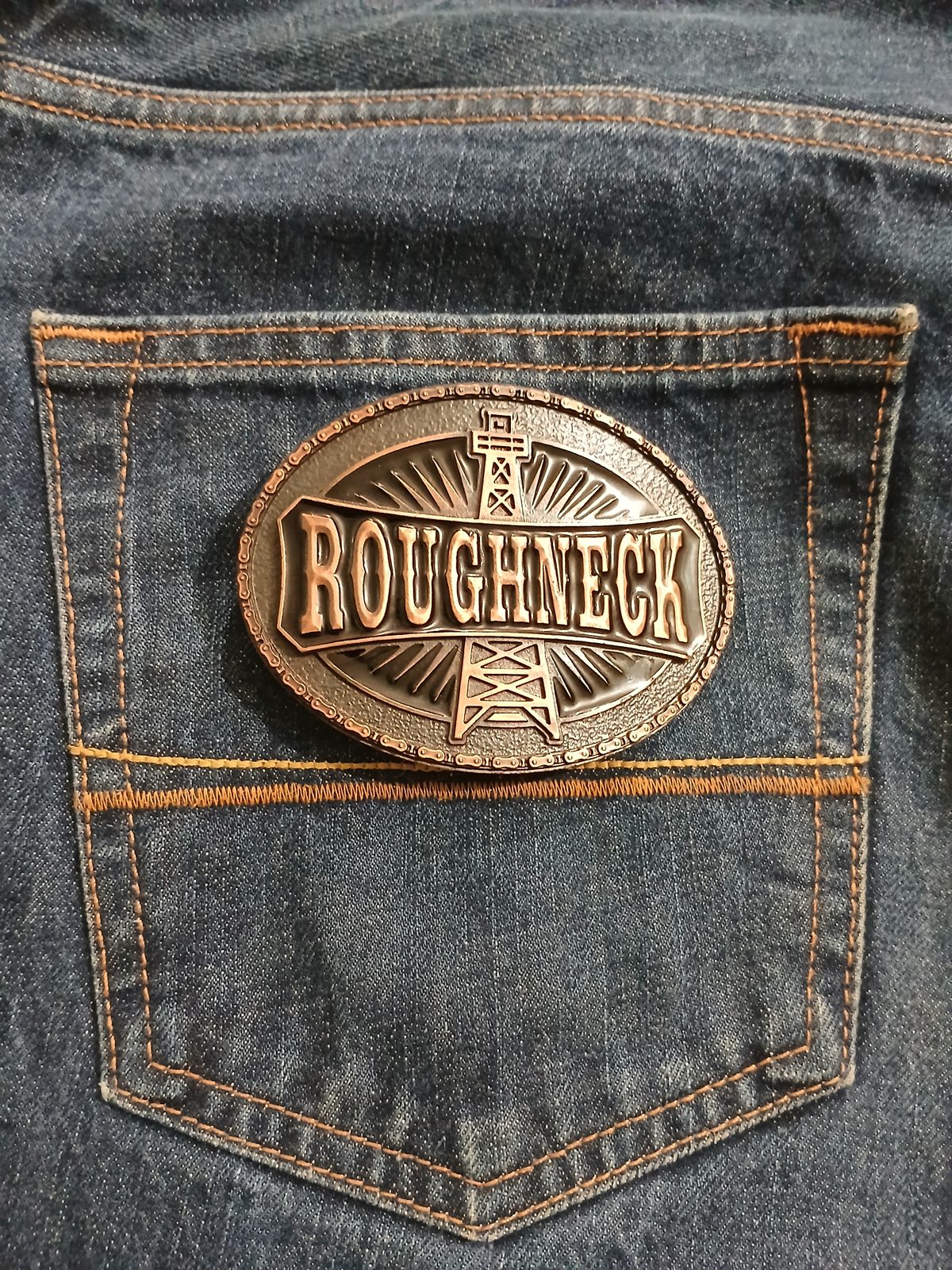 Roughneck Oil Derrick Vintage Belt Buckle – On jeans back pocket Roughneck Oil Derrick vintage belt buckle – on jeans back pocket