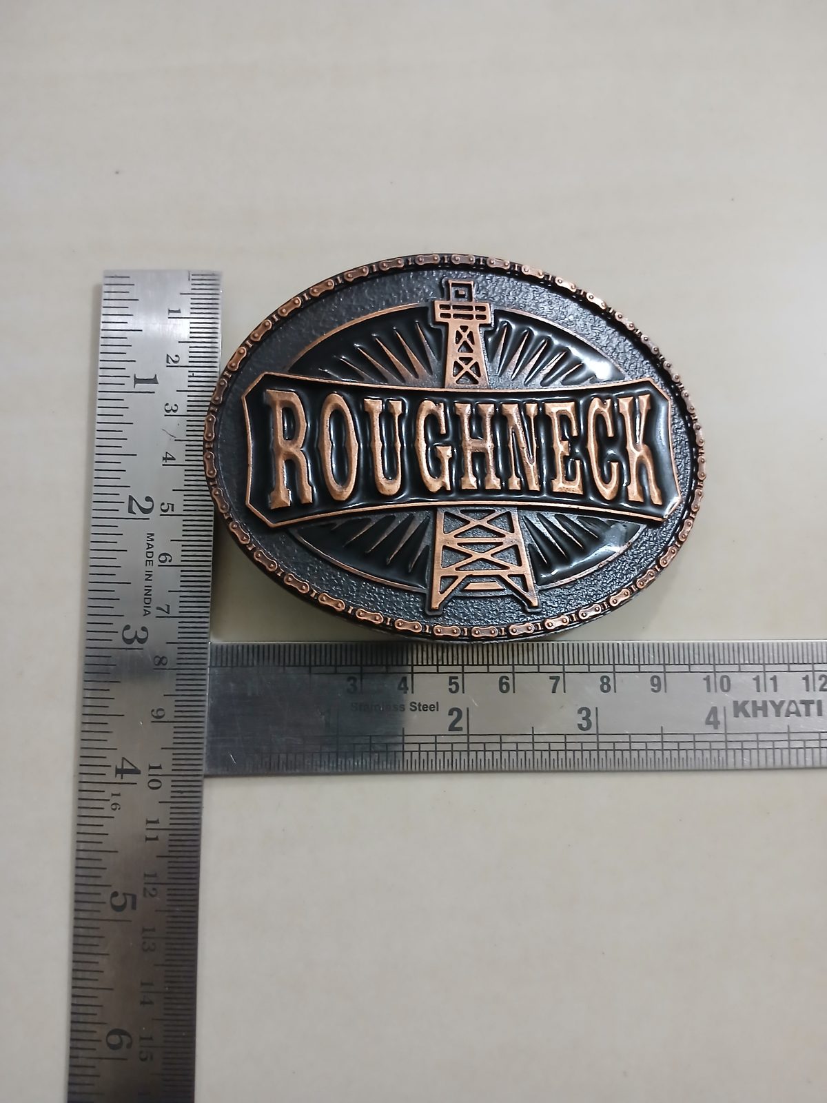 Roughneck Oil Derrick Vintage Belt Buckle – With ruler for size Roughneck Oil Derrick vintage belt buckle – with ruler for size