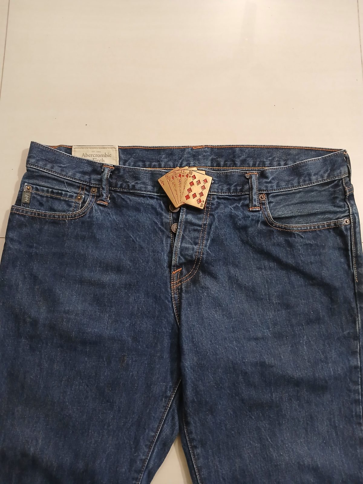 Royal Flush Cards Vintage Belt Buckle – Worn on belt with jeans Royal Flush Cards vintage belt buckle – worn on belt with jeans