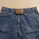 San Antonio Spurs NBA vintage belt buckle – worn on belt with jeans