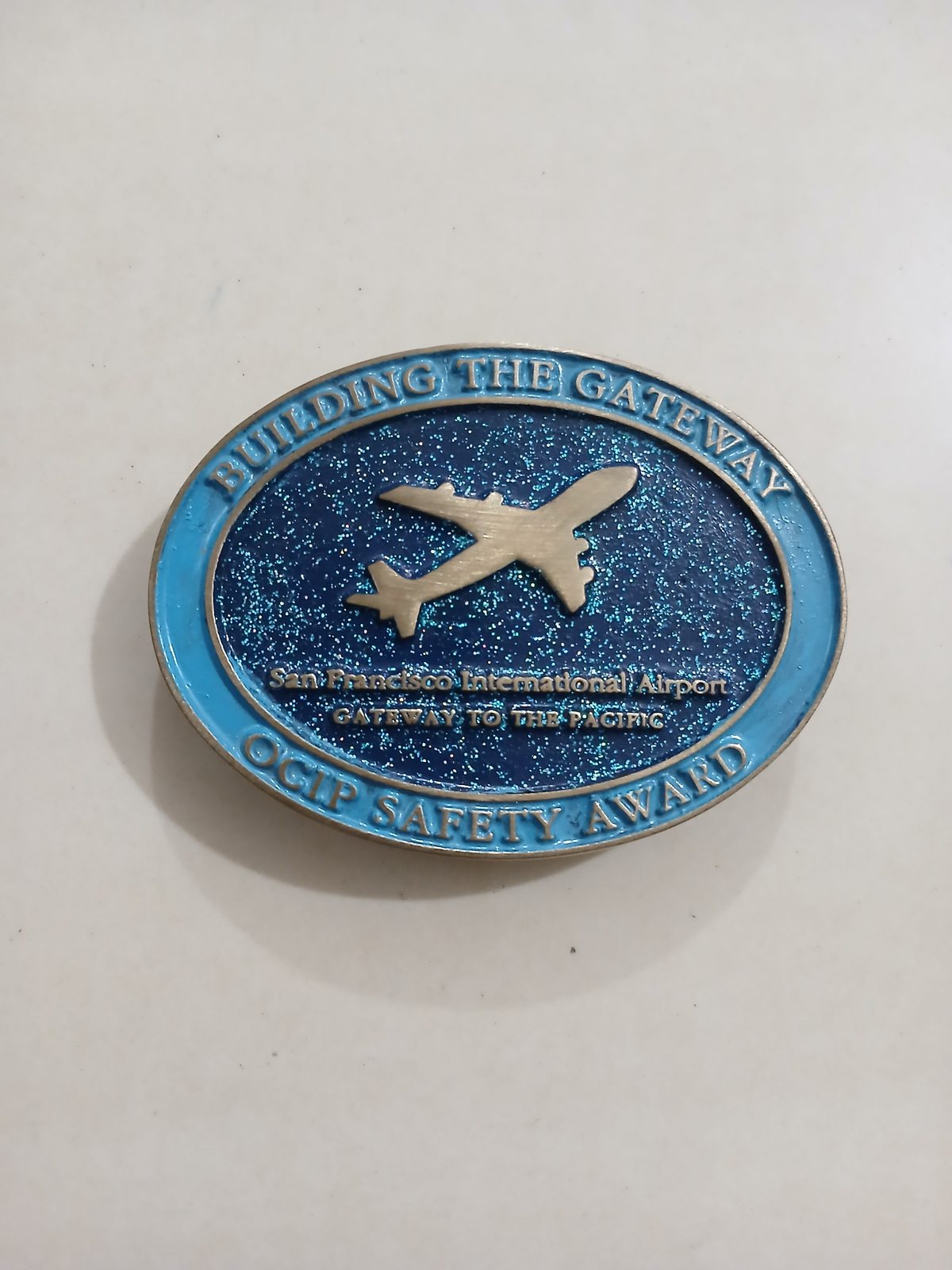 San Francisco Airport OGIP Safety Award Vintage Belt Buckle – Front view San Francisco Airport OGIP Safety Award vintage belt buckle – front view