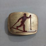 Skier vintage belt buckle – front view