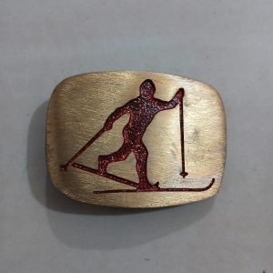 Skier vintage belt buckle – front view