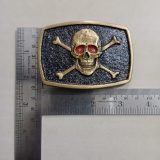Skull Crossbones vintage belt buckle – with ruler for size