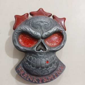 Skull Red Eyes vintage belt buckle – front view