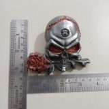 Skull Rose vintage belt buckle – with ruler for size
