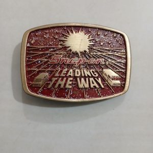 Snap-on Leading The Way vintage belt buckle – front view