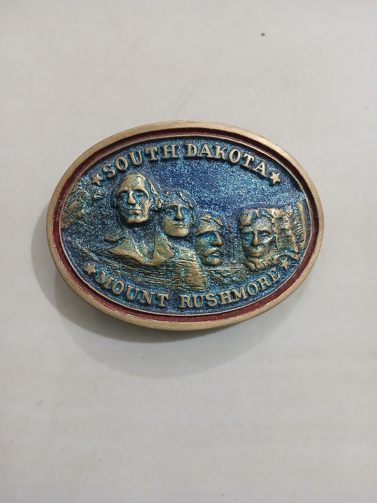 South Dakota Mount Rushmore Vintage Belt Buckle – Front view South Dakota Mount Rushmore vintage belt buckle – front view